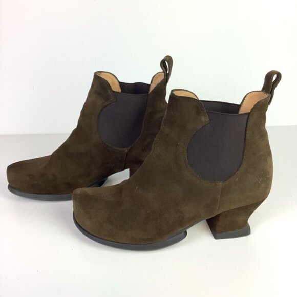 JOHN FLUEVOG DALU SUEDE CHELSEA BOOTS 8.5 - Picture 2 of 13